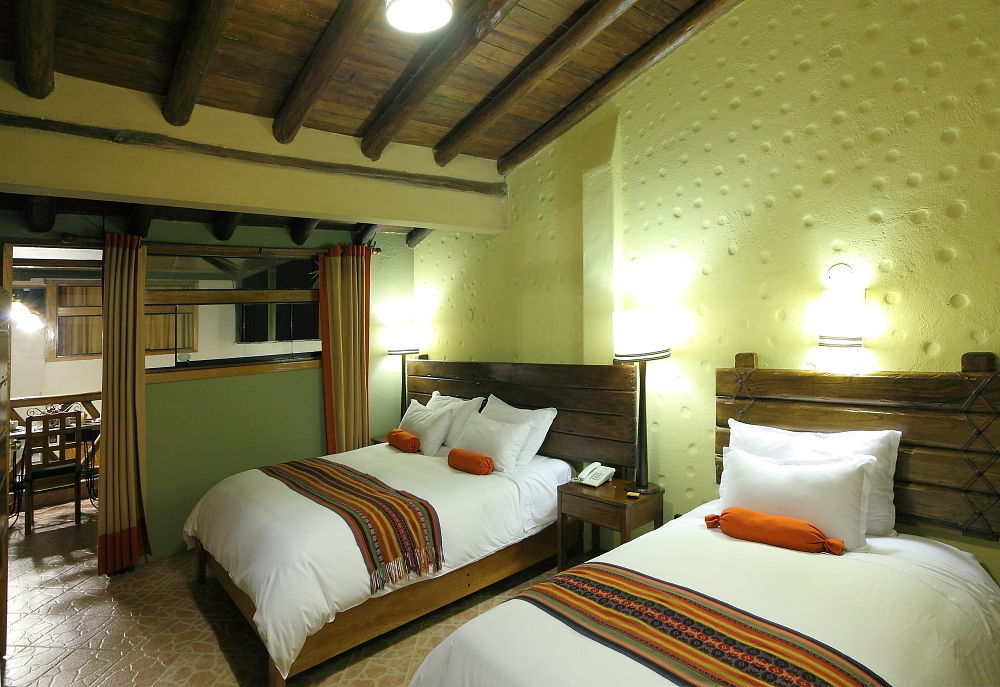 Hotel La Cabana Machupicchu Aguas Calientes Exterior photo